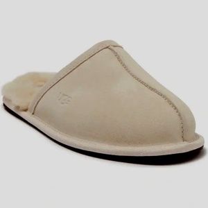 UGG Scuff Slippers